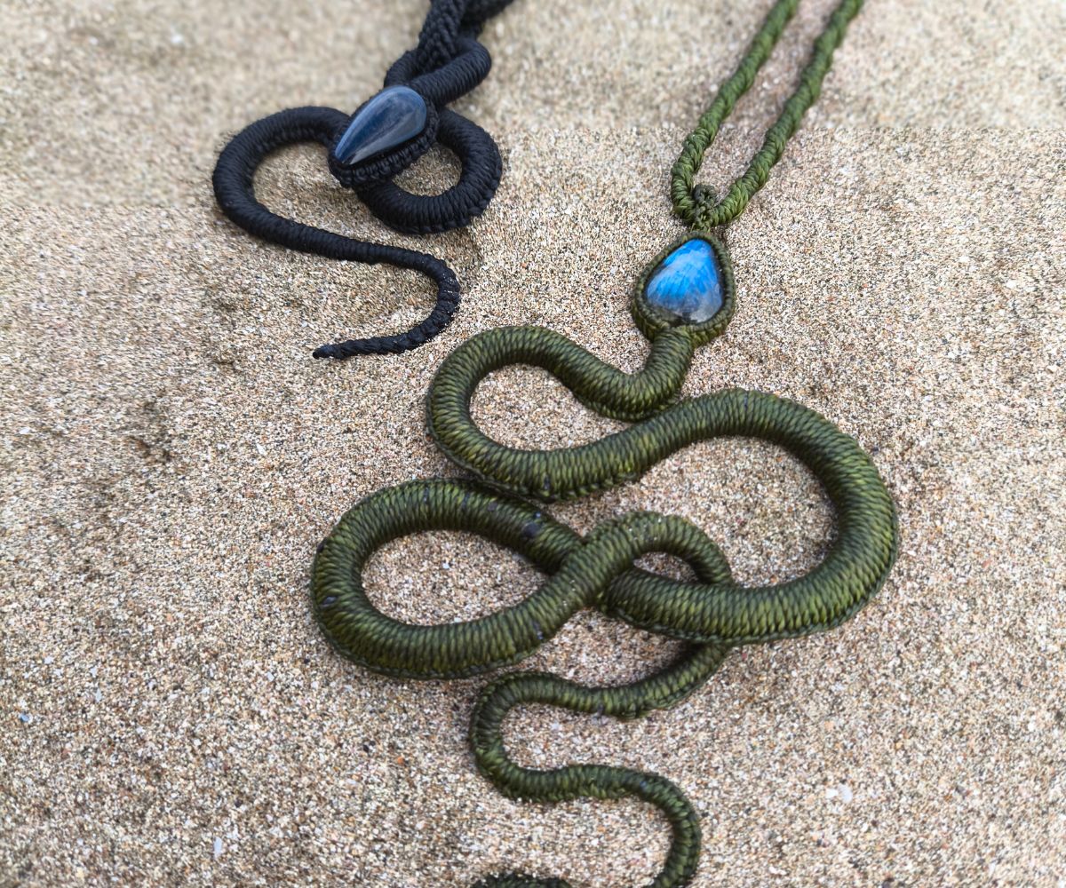 Snakes Necklaces with natural stone